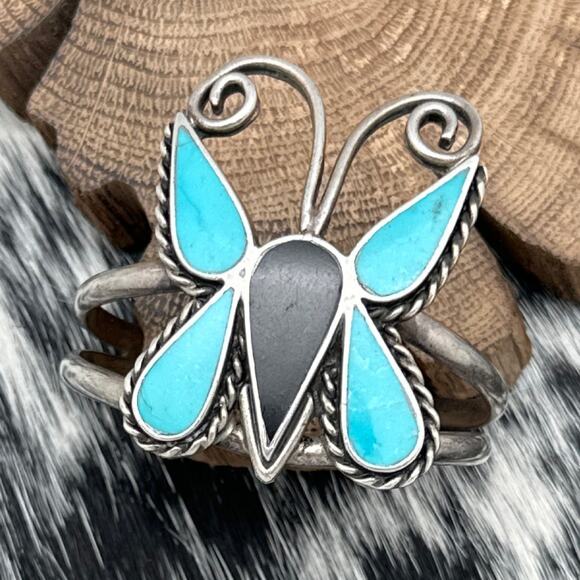 1970s Native American ZUNI Sterling Turquoise Onyx Large Butterfly Cuff Bracelet - Picture 2 of 4